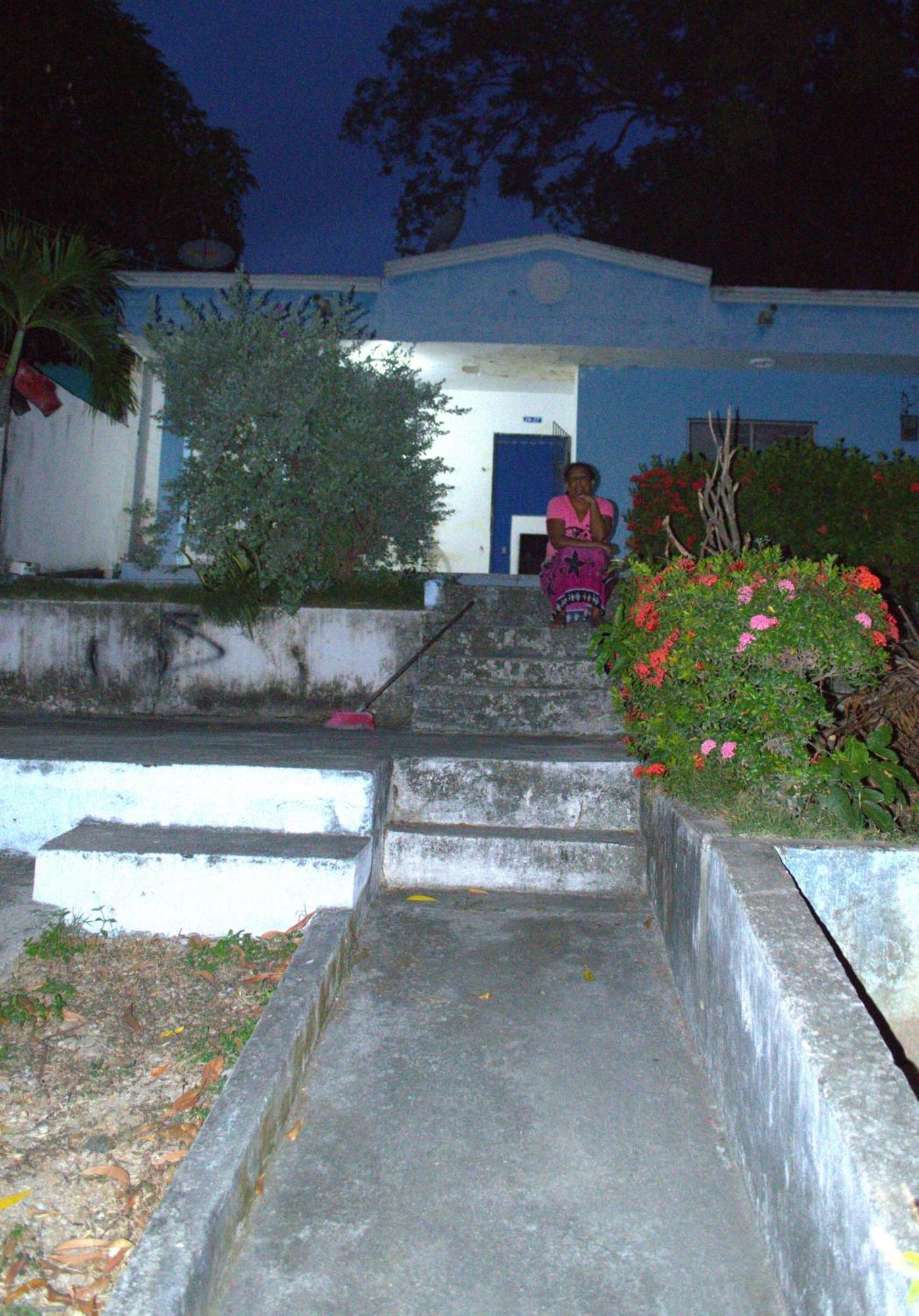 Hostel Restaurante Punto Del Sabor Bonda Bagian luar foto